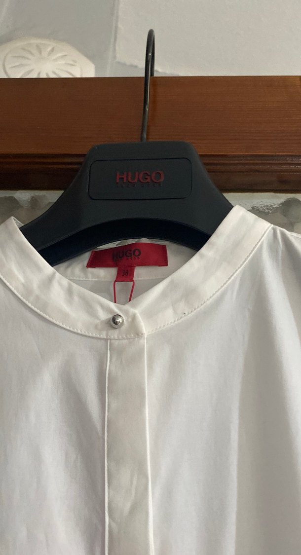 Pamuklu Beyaz Uzun Kollu Düğmeli Kadın Gömlek - Görsel 2