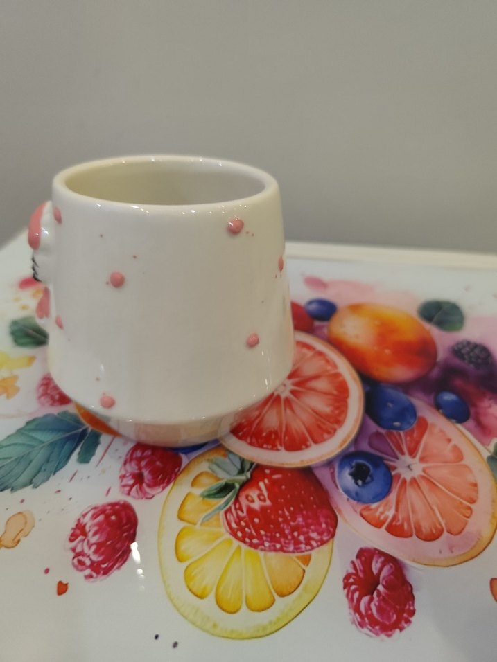 Pembe Detaylı Seramik Fincan - Görsel 3