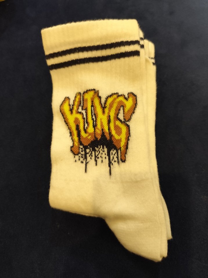 Sarı Nakışlı Erkek Çorap - Görsel 2