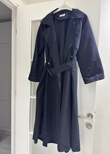 Kadın Siyah Kemerli Uzun Keten Trençkot - Görsel 4