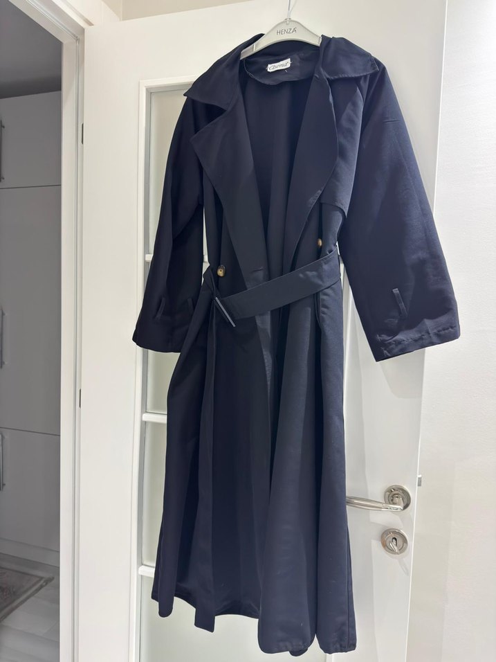 Kadın Siyah Kemerli Uzun Keten Trençkot - Görsel 4