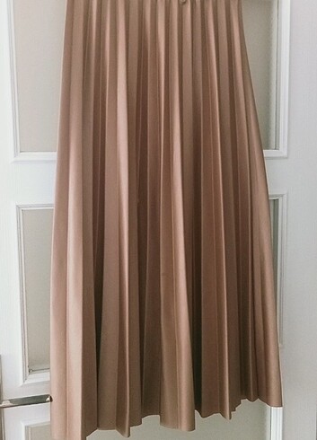 Etek birkazkez giyildi - Görsel 2