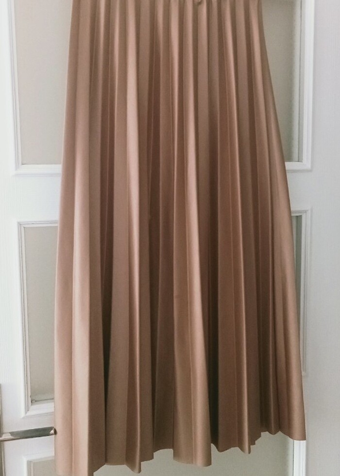 Etek birkazkez giyildi - Görsel 2