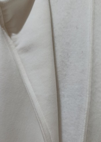 Uzun Beyaz Kadın Kaban - Görsel 4