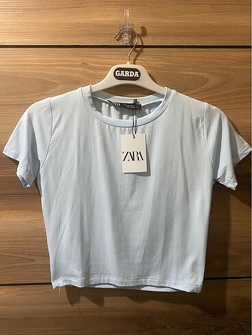 Zara Crop