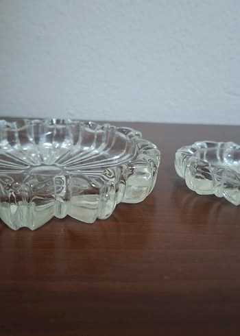 Vintage çiçek desenli şeffaf tabak - Görsel 3