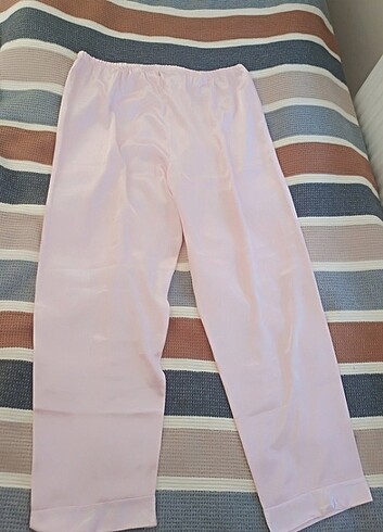 xl Beden pembe Renk Saten pijama takımı