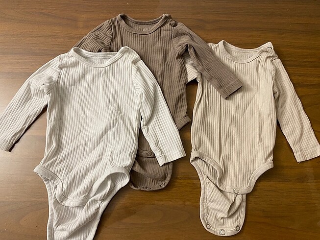 H&M uzun kollu body