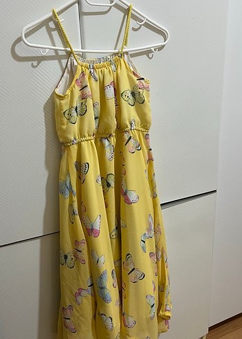 Sarı Kelebek Desenli Kolsuz Kız Elbisesi - Görsel 2