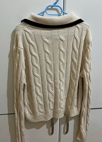 Bej Örgü Kadın Hırka Siyah Yaka Detayı - Görsel 4