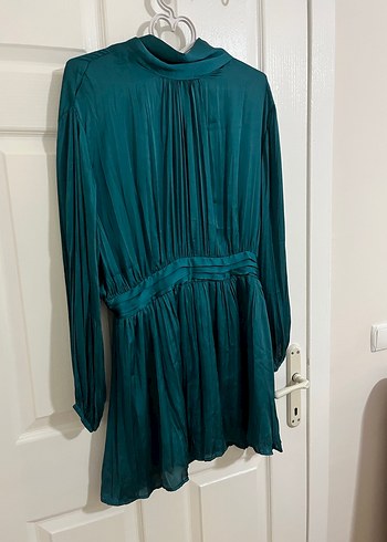 Zara elbise Turkuaz Pilili Midi Uzun Kollu Elbise