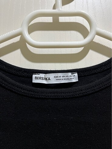 Bershka Tshirt