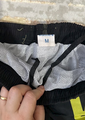 Siyah Mini Erkek Deniz Şortu Fermuarlı - Görsel 2