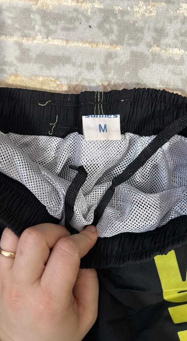 Siyah Mini Erkek Deniz Şortu Fermuarlı - Görsel 2