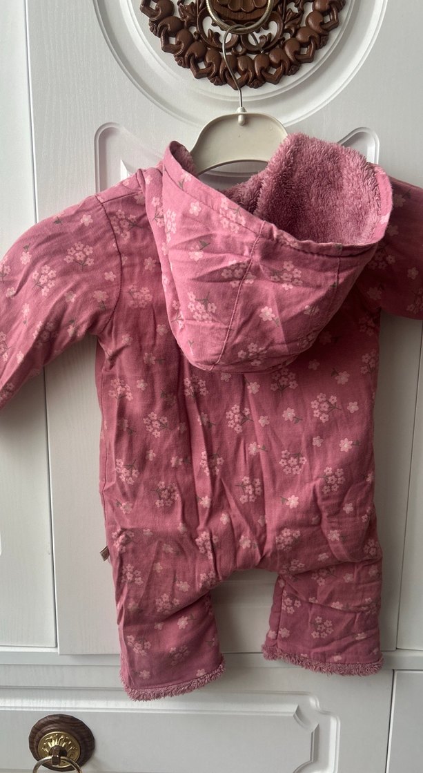 Düğmeli Pembe Bebek Kız Tulumu - Görsel 4