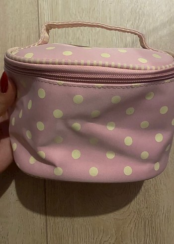Beden pembe Renk Pembe Puantiyeli Fermuarlı Makyaj Çantası