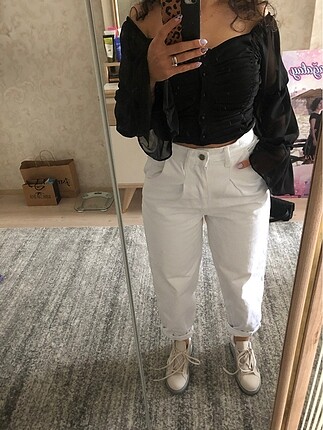 Slouchy jean