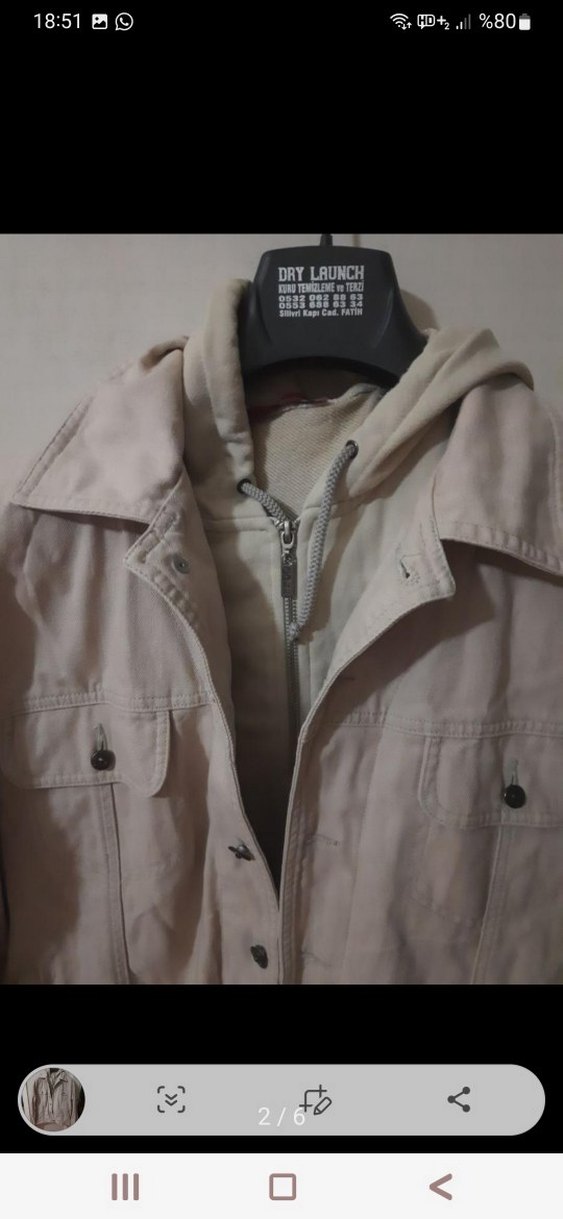 Düğmeli Bej yelekli erkek mont - Görsel 2