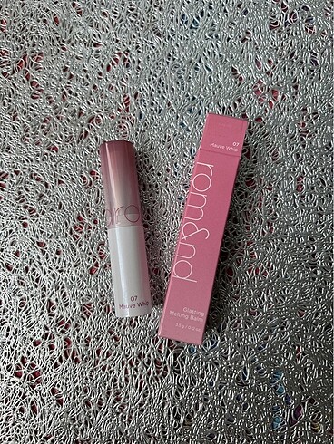 Romand Glasting Melting Balm-7