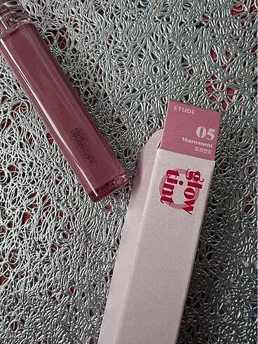  Beden Etude House Glow Fixing Tint-5