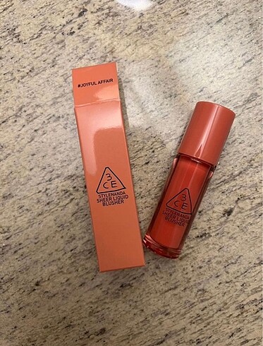 Diğer 3CE Sheer Liquid Blusher