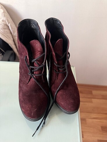 37 Beden bordo Renk inci bordo bot