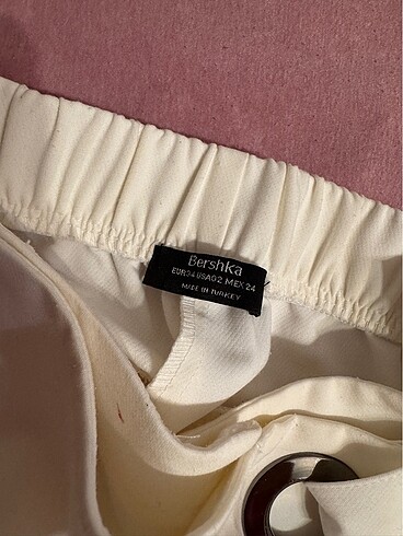 xs Beden beyaz Renk bershka beyaz şort etek