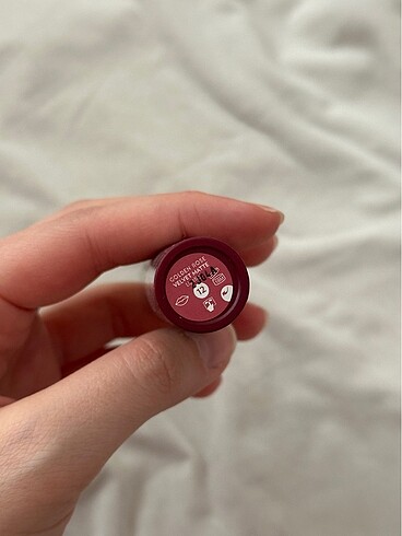 Golden Rose Golden rose velvet matte 12 ruj