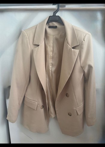 Bej Düğmeli Kadın Blazer Ceket