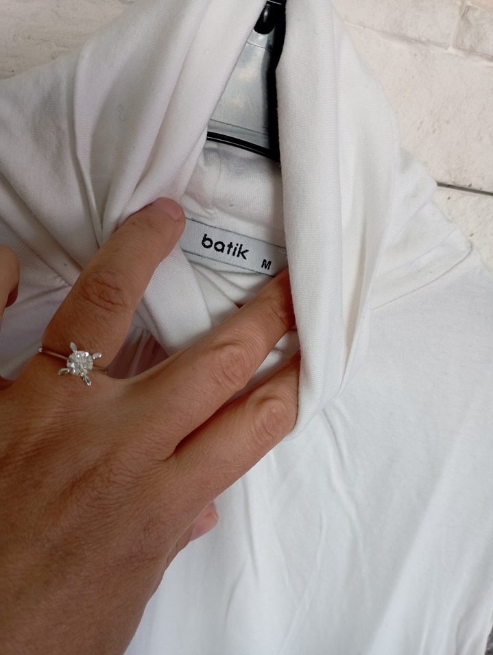 Kısa Kollu Beyazpenye Bluz - Görsel 2