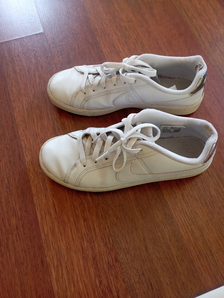 Beyaz Bağcıklı Kadın Spor Ayakkabı - Görsel 2