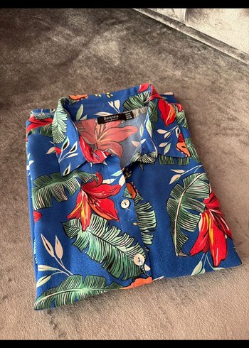 Renkli Çiçek Desenli Düğmeli Kadın Gömlek - Görsel 2