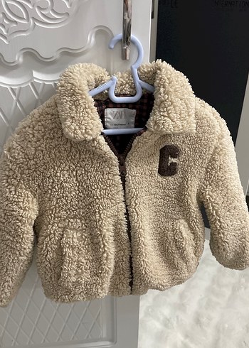 Zara Erkek Çocuk Bej Kürklü Fermuarlı Mont
