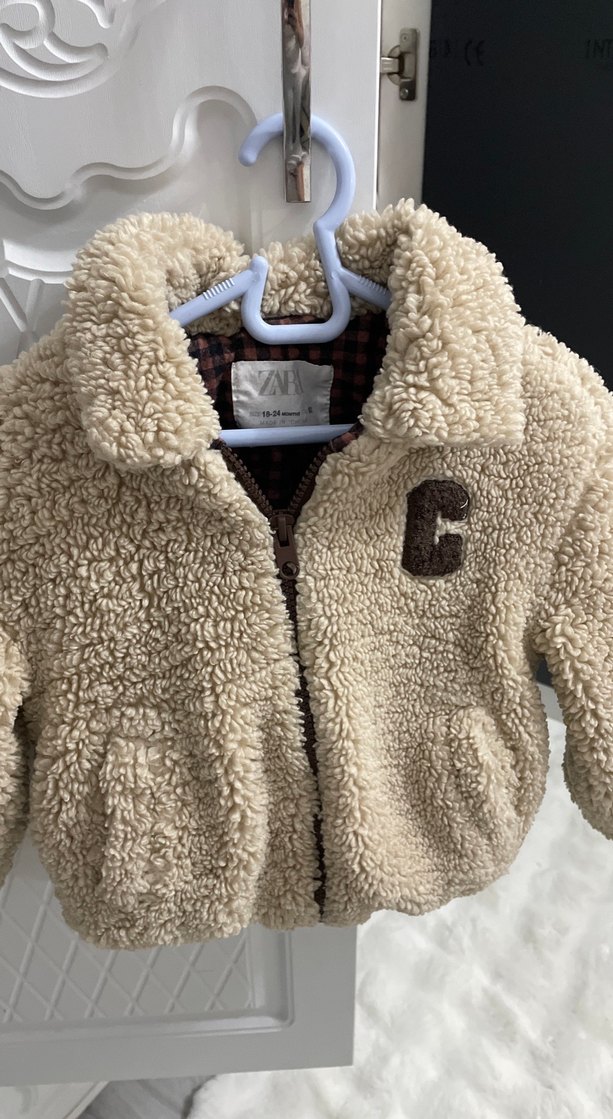 Erkek Çocuk Bej Kürklü Fermuarlı Mont - Görsel 4