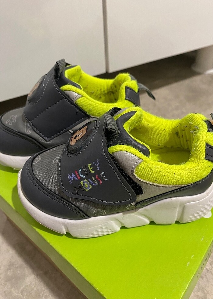 Çocuk spor ayakkabı - Görsel 4