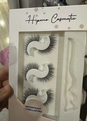 Suya Dayanıklı Siyah Takma Kirpik Seti - Görsel 3