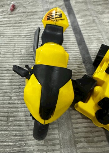 Sarı Oyuncak Motorsiklet ve İş Makinesi - Görsel 6