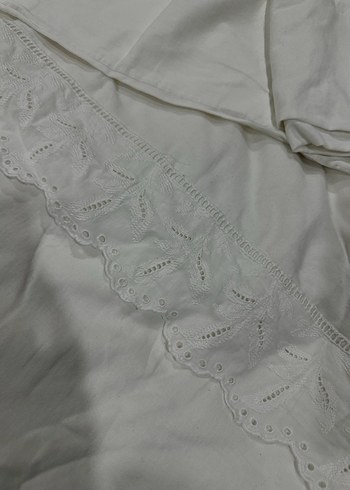 Dantel Detaylı Beyaz Nevresim Takımı - Görsel 2