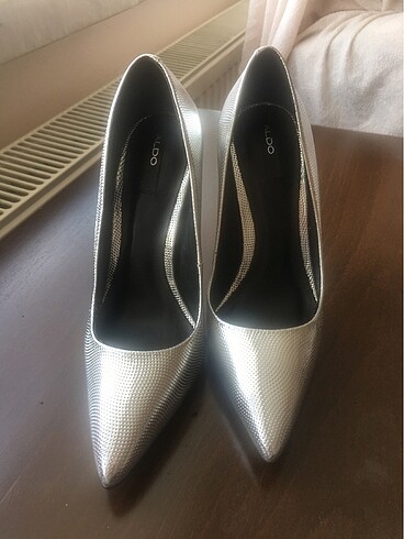 36 Beden Gümüş Stiletto