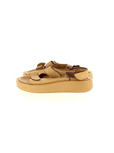 Vintage Love Sandalet %70 İndirimli.