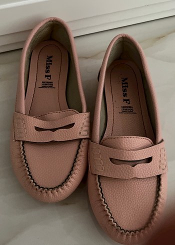 Pembe Deri Kadın Dolgu Topuklu Babet