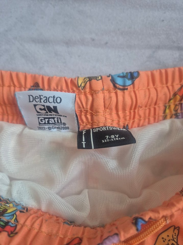 Erkek Çocuk Turuncu Desenli Mayo Şort - Görsel 4