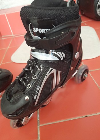 38 Beden Siyah Bağcıklı Erkek Spor Paten