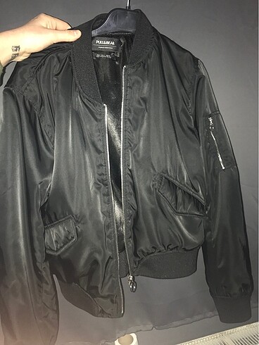 Pull and bear mont