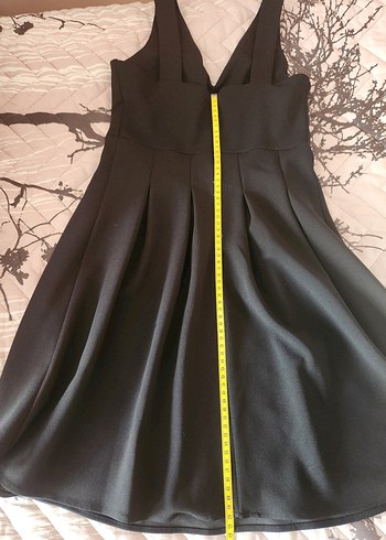 Quzu Collection V Yaka Siyah Kolsuz Elbise - Görsel 4