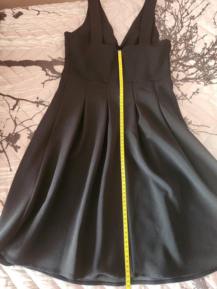 Quzu Collection V Yaka Siyah Kolsuz Elbise - Görsel 4