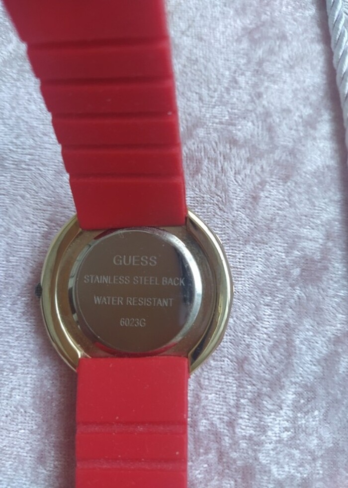 Guess saat  - Görsel 4
