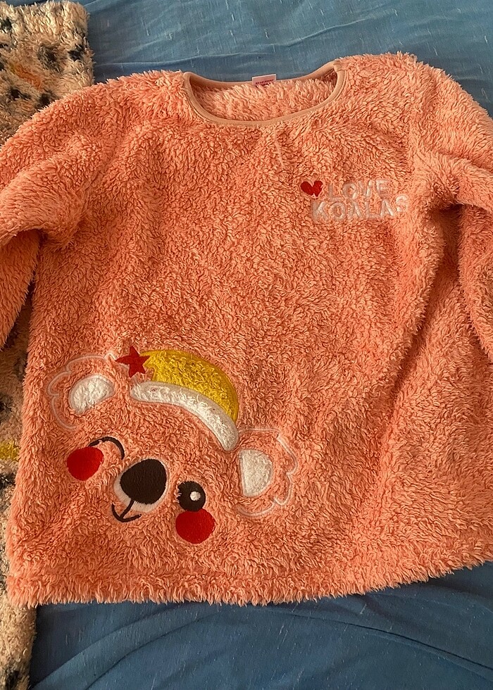 LCW kız çocuk peluş pijama takımı - Görsel 2