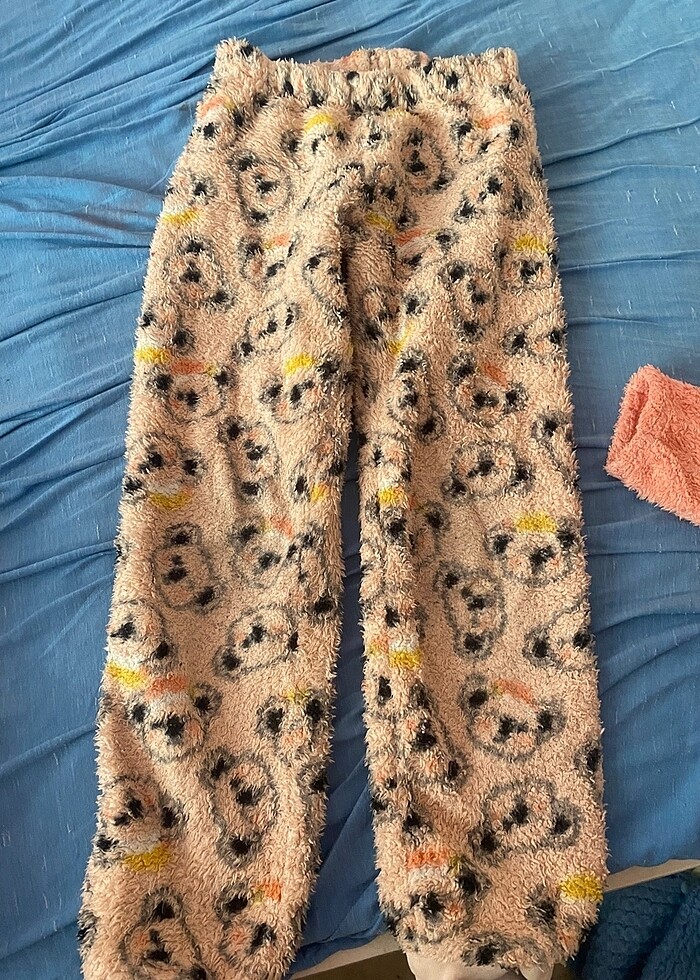 LCW kız çocuk peluş pijama takımı - Görsel 4