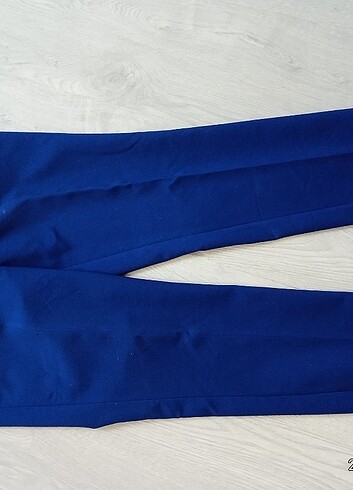 42 Beden mavi Renk Kumaş pantolon 